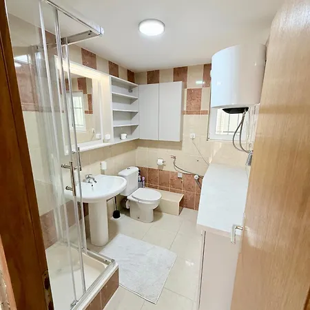 Andys House