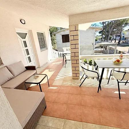 Apartamento Andys House Vir